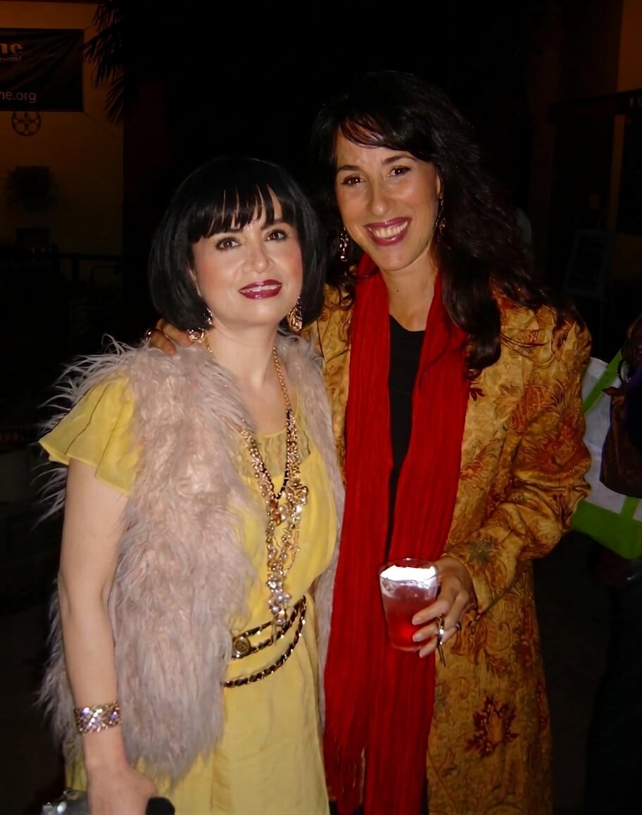 Yeena Fisher on the red carpet, photo 5